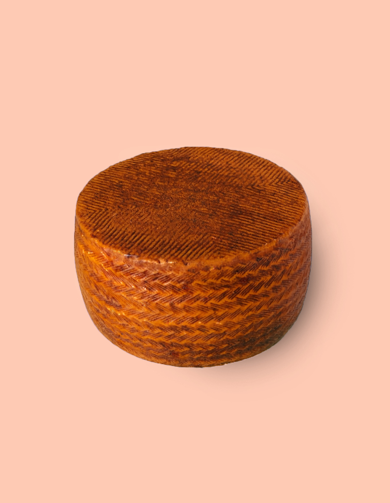 QUESO CABRA MADURADO CON PIMENTÓN